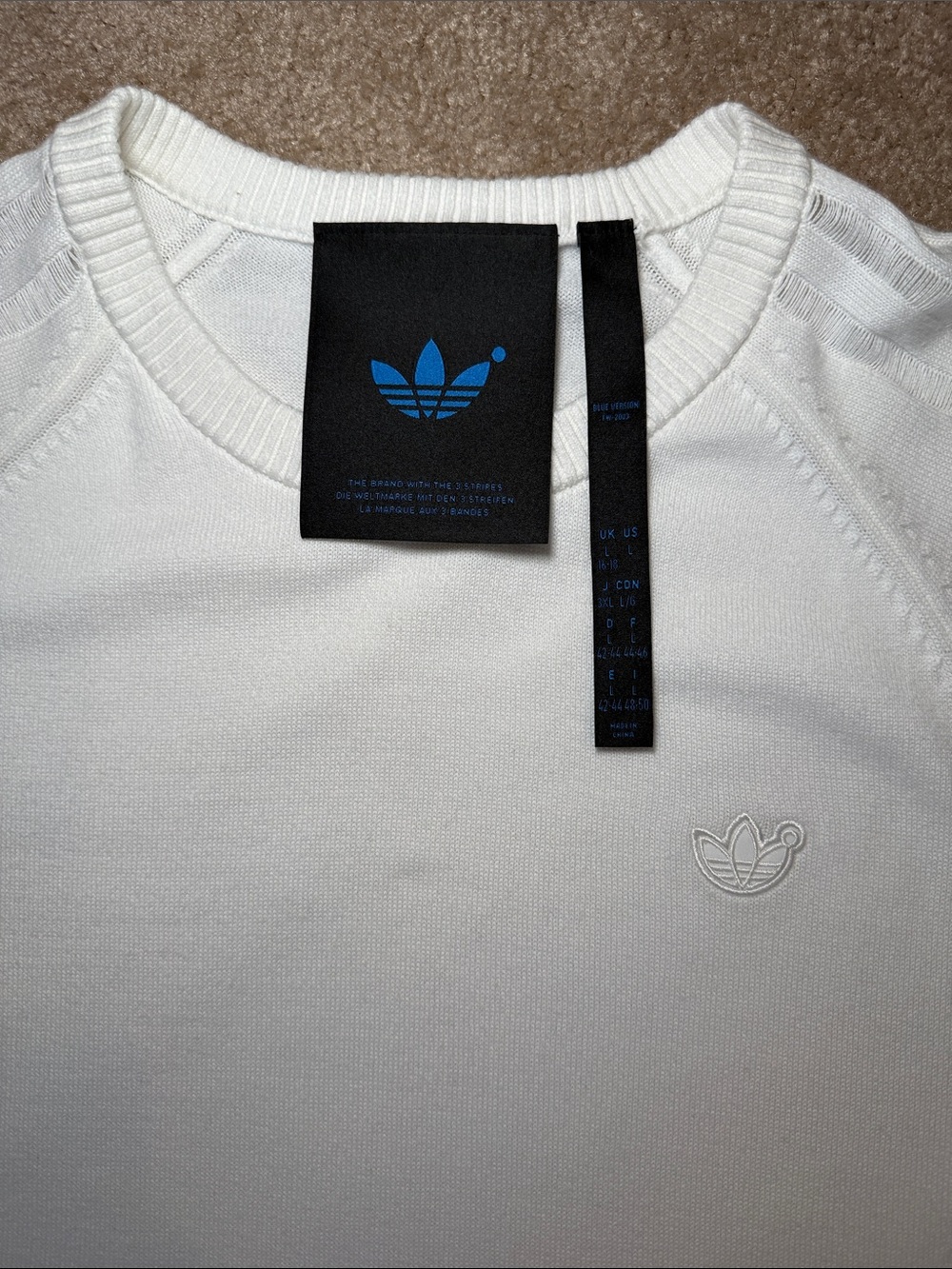 Adidas Short Sleeve Sweater - Picture 3 of 5